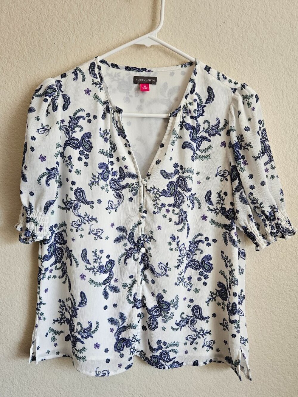 CeCe White and Blue Paisley Button Up Blouse - X-Small